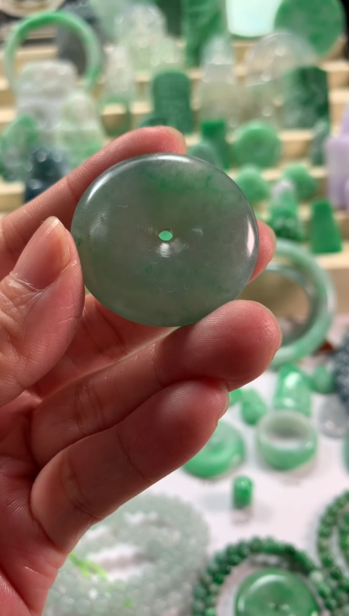 未镶嵌定制翡翠挂件