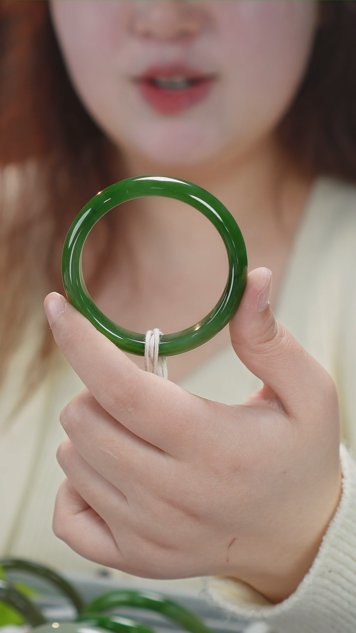 【闪购商品】和田玉手镯未镶嵌天然和田玉手镯拍一发一