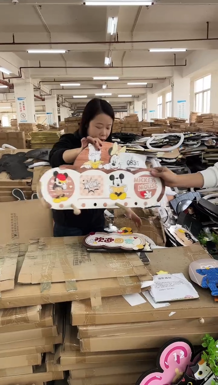 横款孤品果果微瑕闪购q835