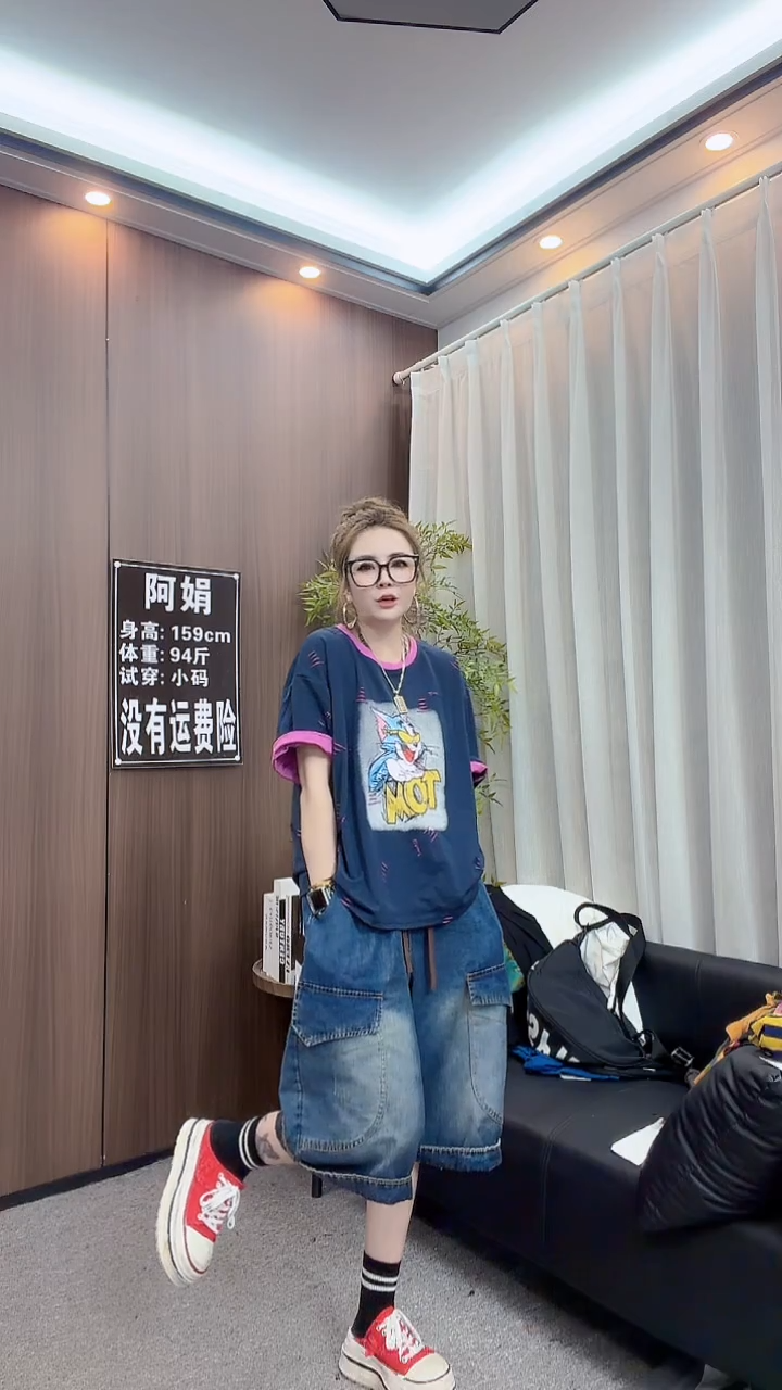 蓝色猫和老鼠短袖