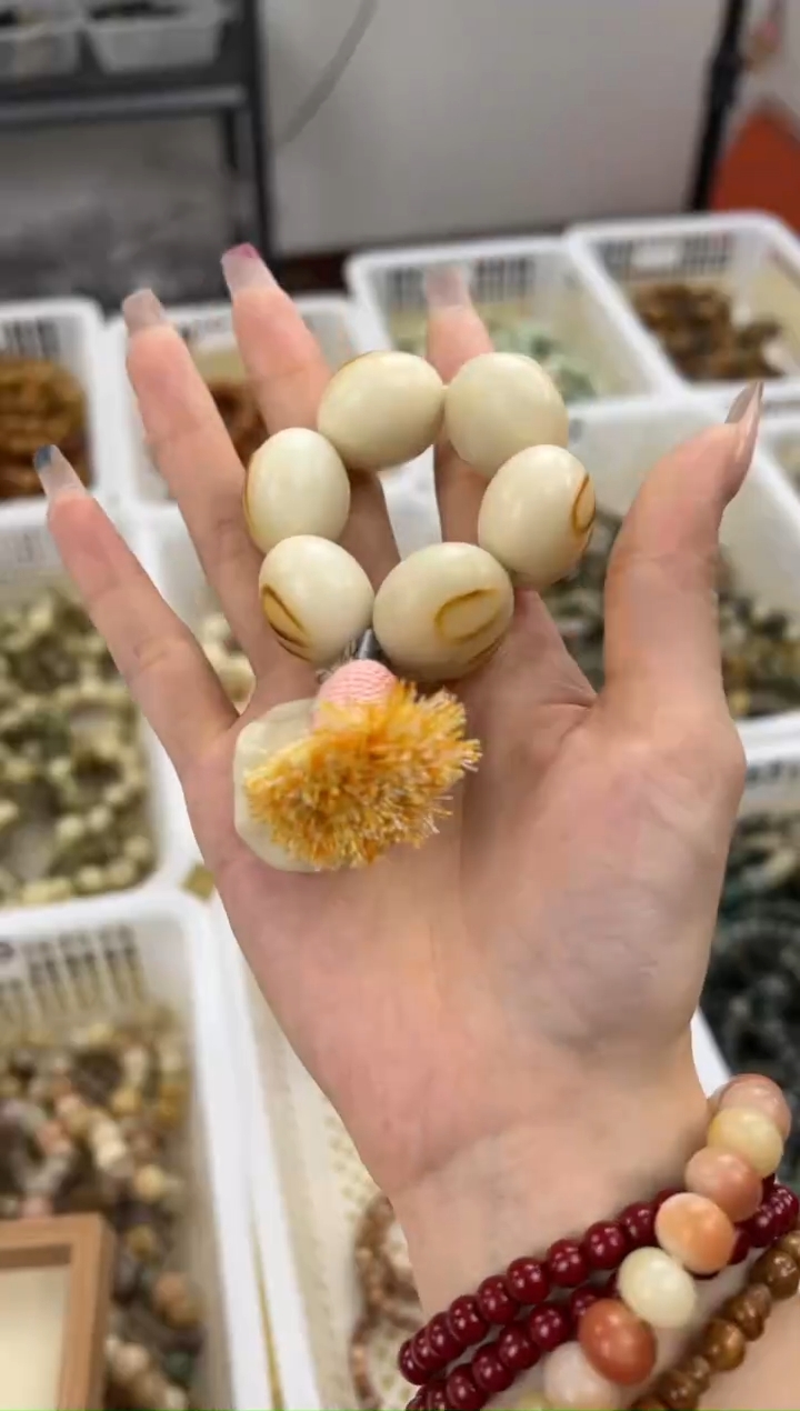 手串菩提根/象牙果卡20以上牙果小兔子手捻348