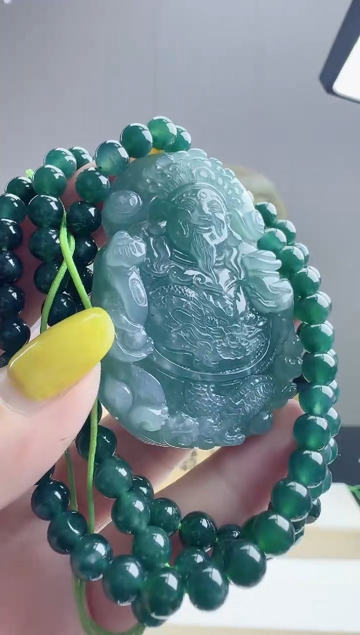 颈饰未镶嵌翡翠天然A货翡翠  多样性随机发其一