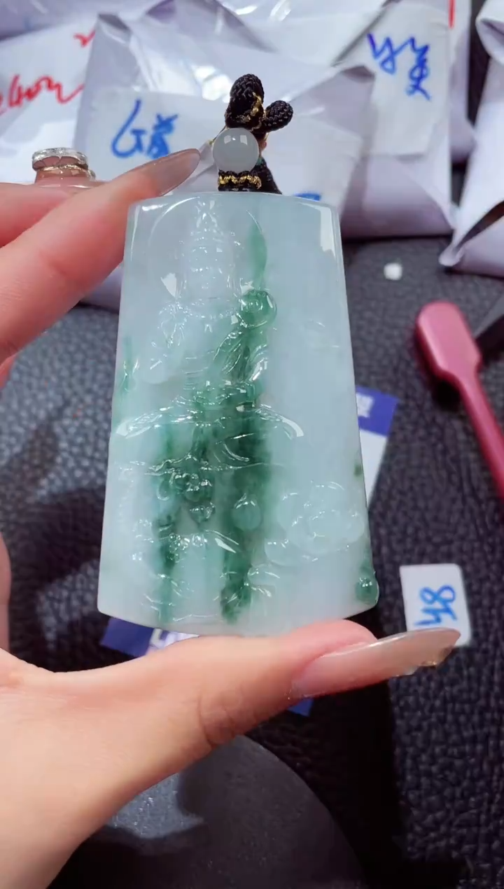 颈饰未镶嵌翡翠6