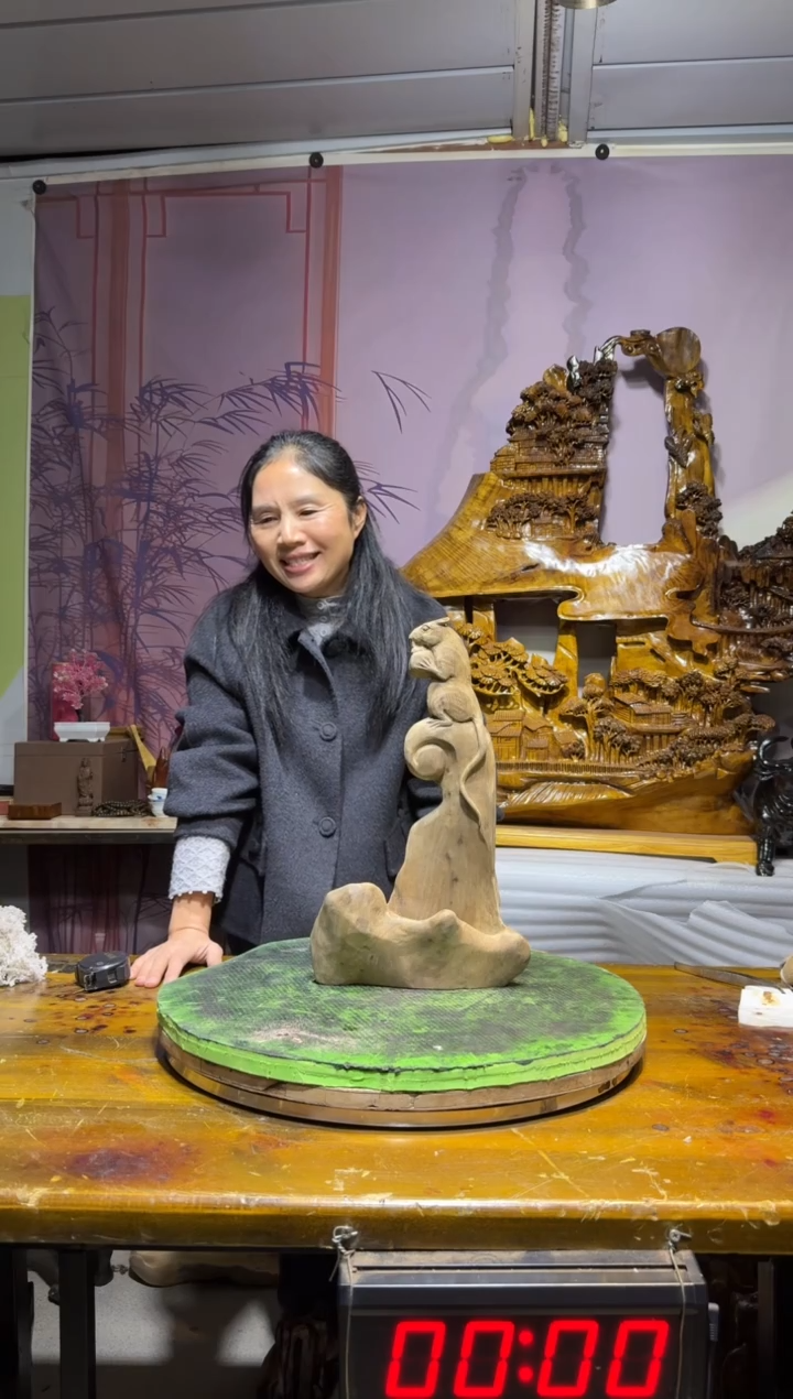 金丝楠子**方金丝楠木雕刻摆件