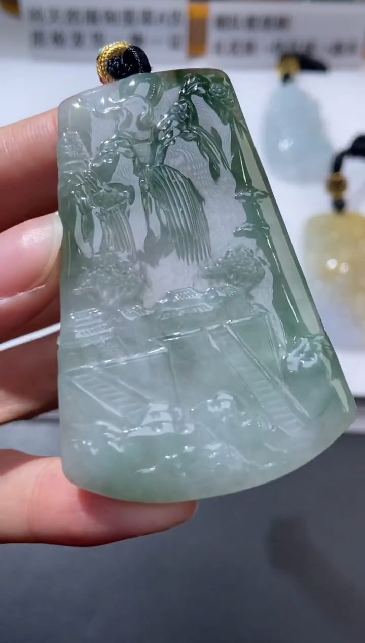 未镶嵌挂件翡翠371843   多人 