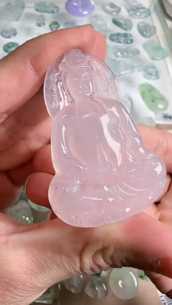 【闪购商品】翡翠吊坠(不含链)未镶嵌··