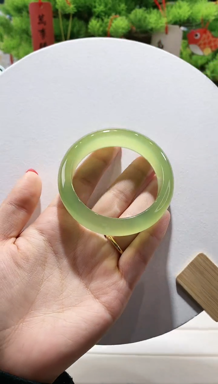 【闪购商品】玛瑙/玉髓手镯未镶嵌122-54