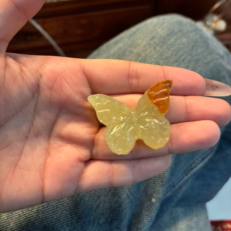 岫玉花玉挂件挂坠小蝴蝶