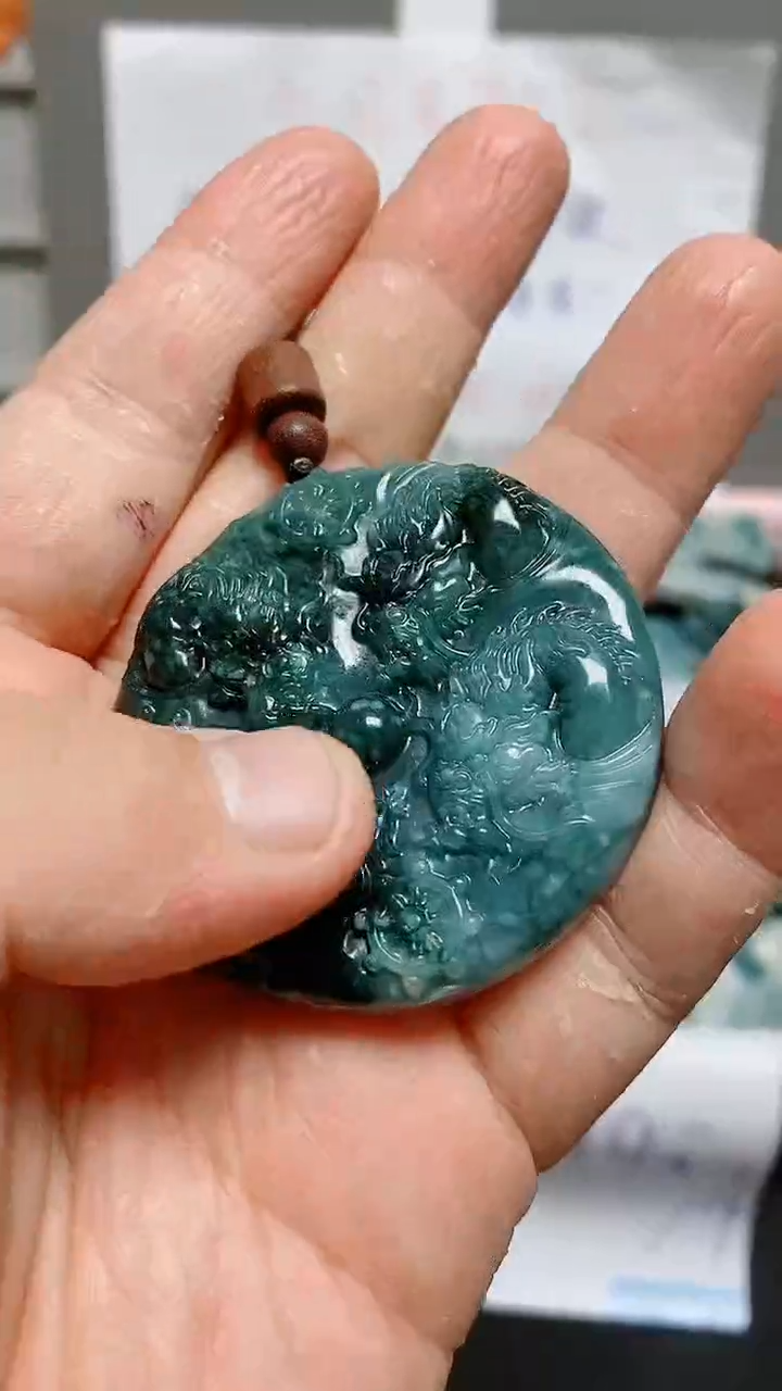 【闪购商品】翡翠颈饰未镶嵌天然翡翠A货