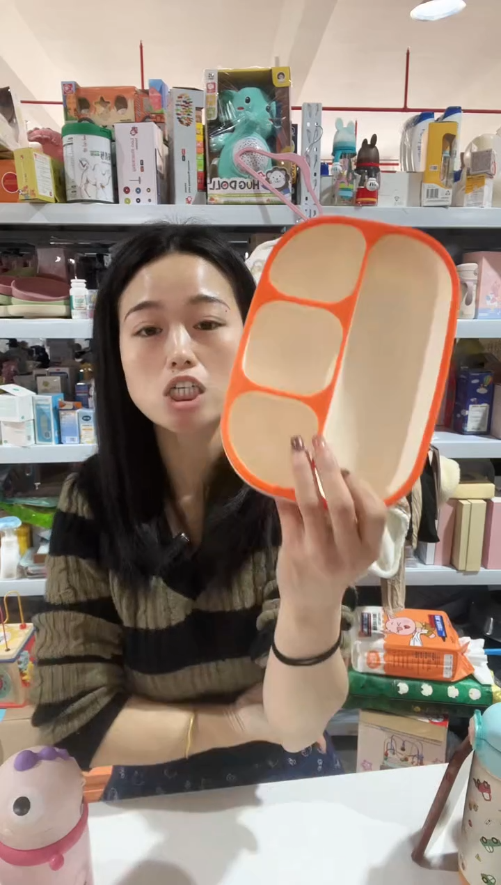 硅胶分格餐盘 随机颜色