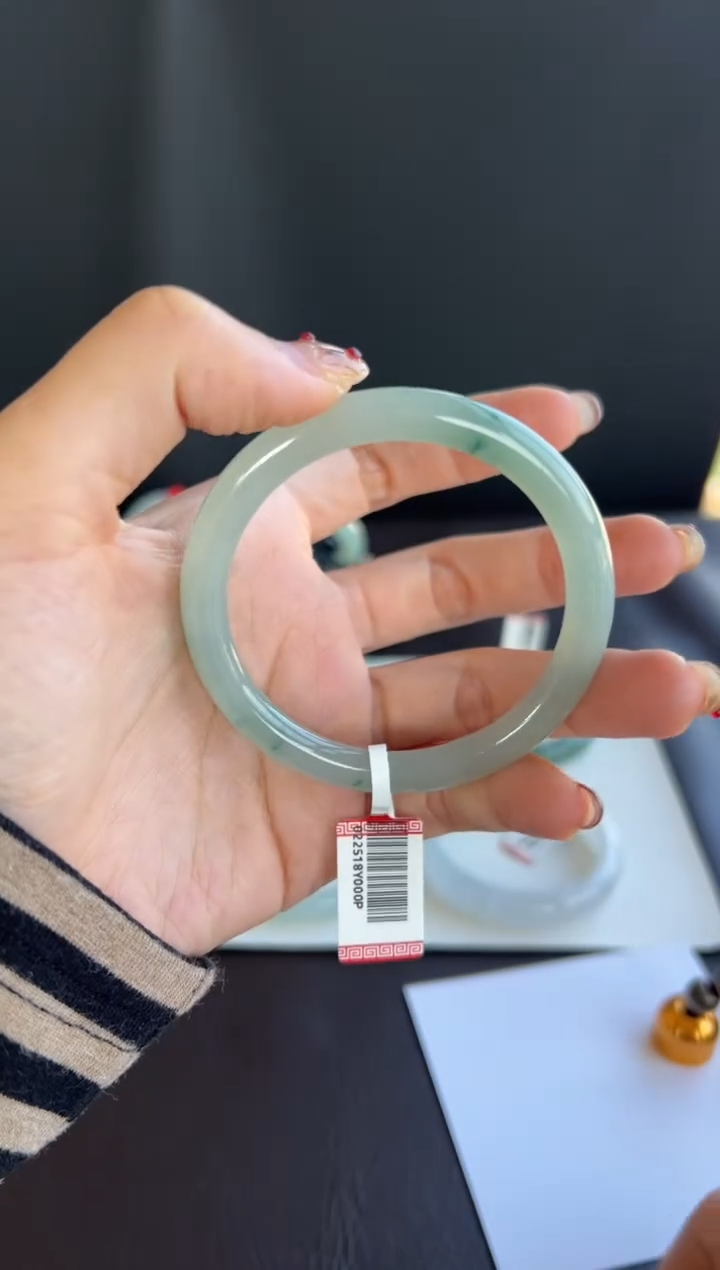 未镶嵌手镯翡翠40号54*7.4*7.6