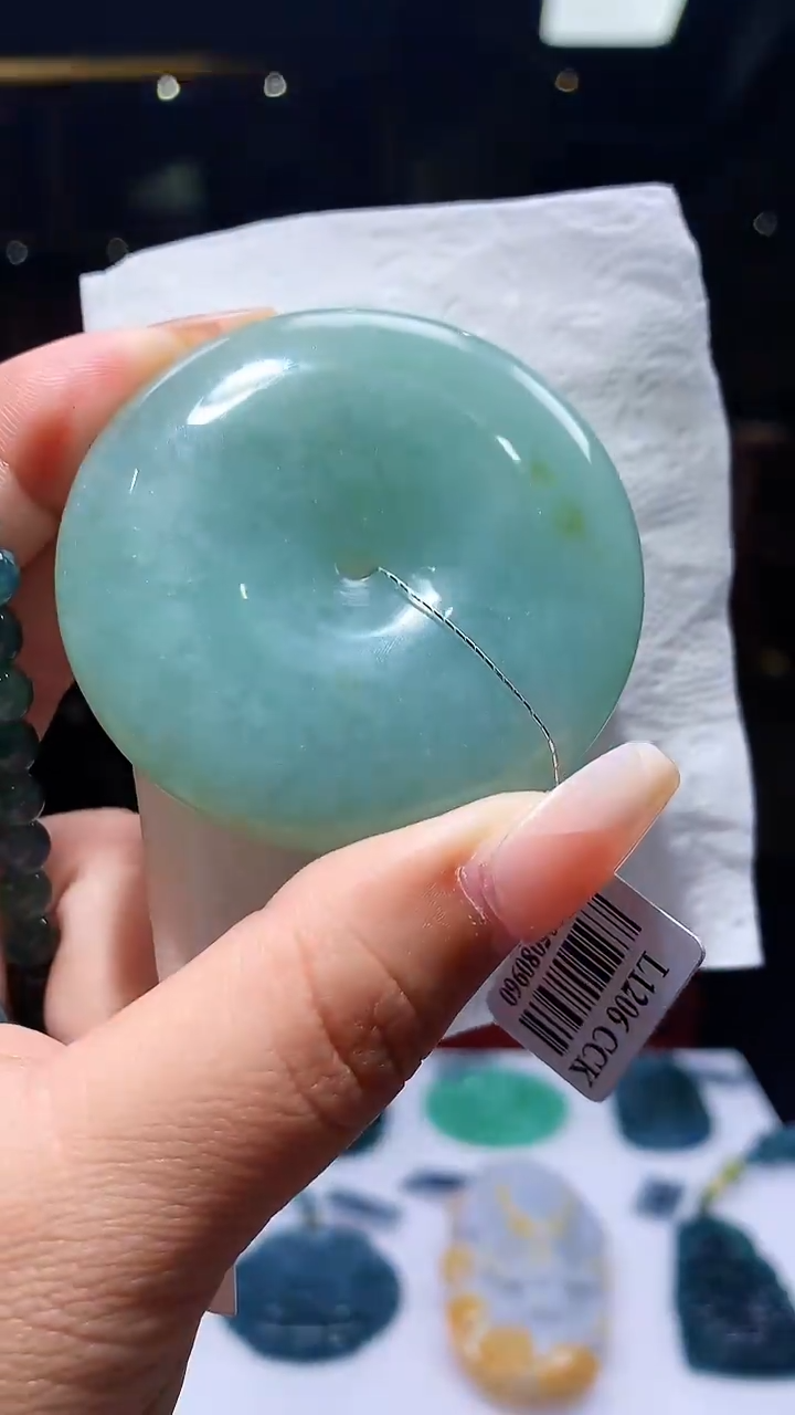【闪购商品】定制翡翠未镶嵌1004xx-毛货挂件(赠珠链）38