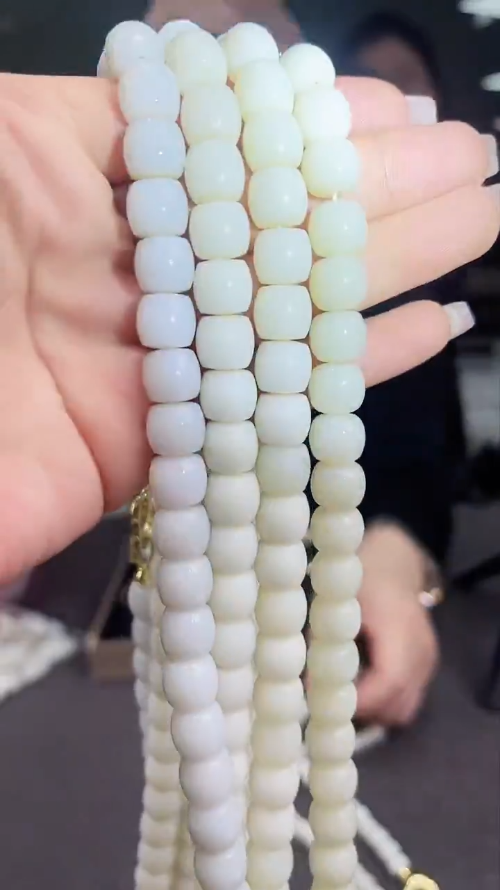 颈饰未镶嵌和田玉38