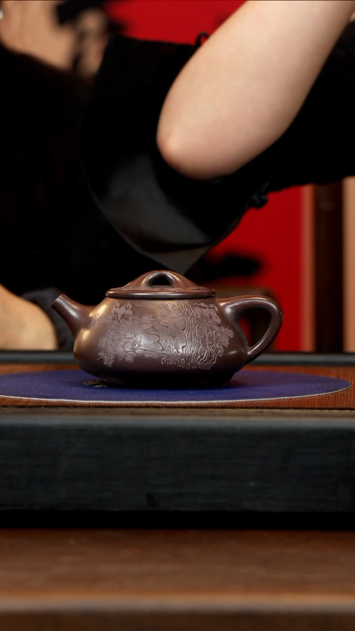 【闪购商品】紫砂茶壶CH 乌金砂 石瓢 300cc