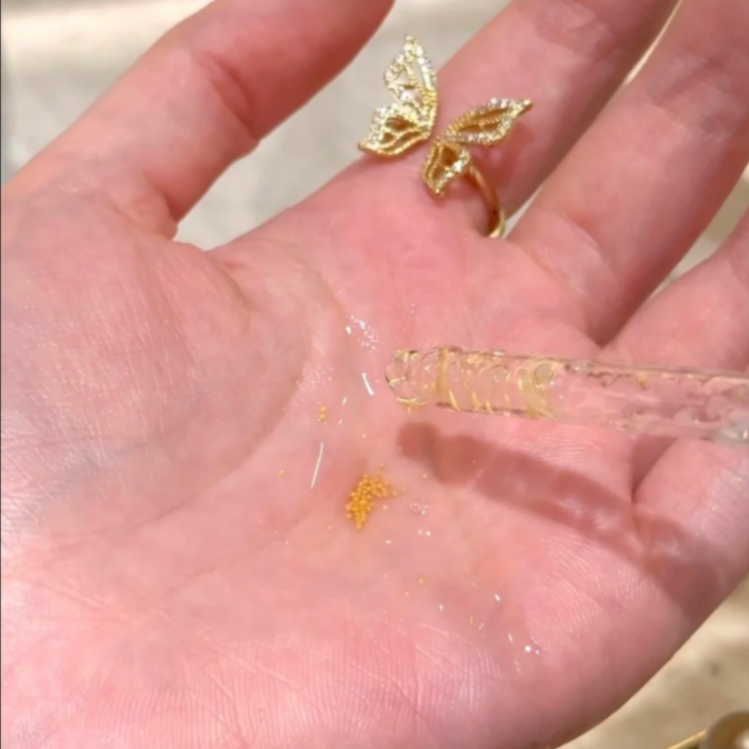 面部超级上升的刀刀精华
