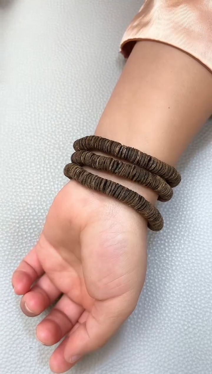 【闪购商品】沉香手串棋楠红金猊药片沉水随型小单圈多样性发其一