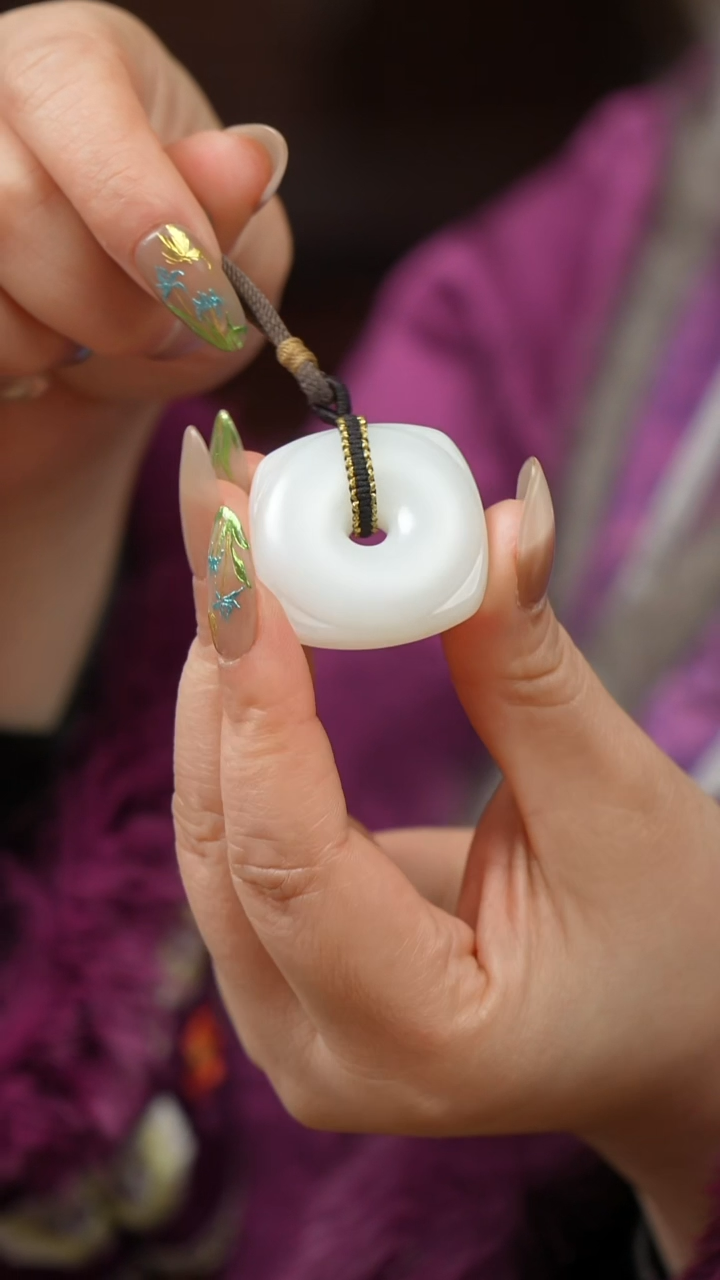 未镶嵌和田玉挂件吊坠