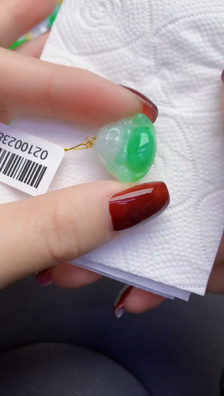 颈饰18K金镶嵌翡翠缅甸天然翡翠A货