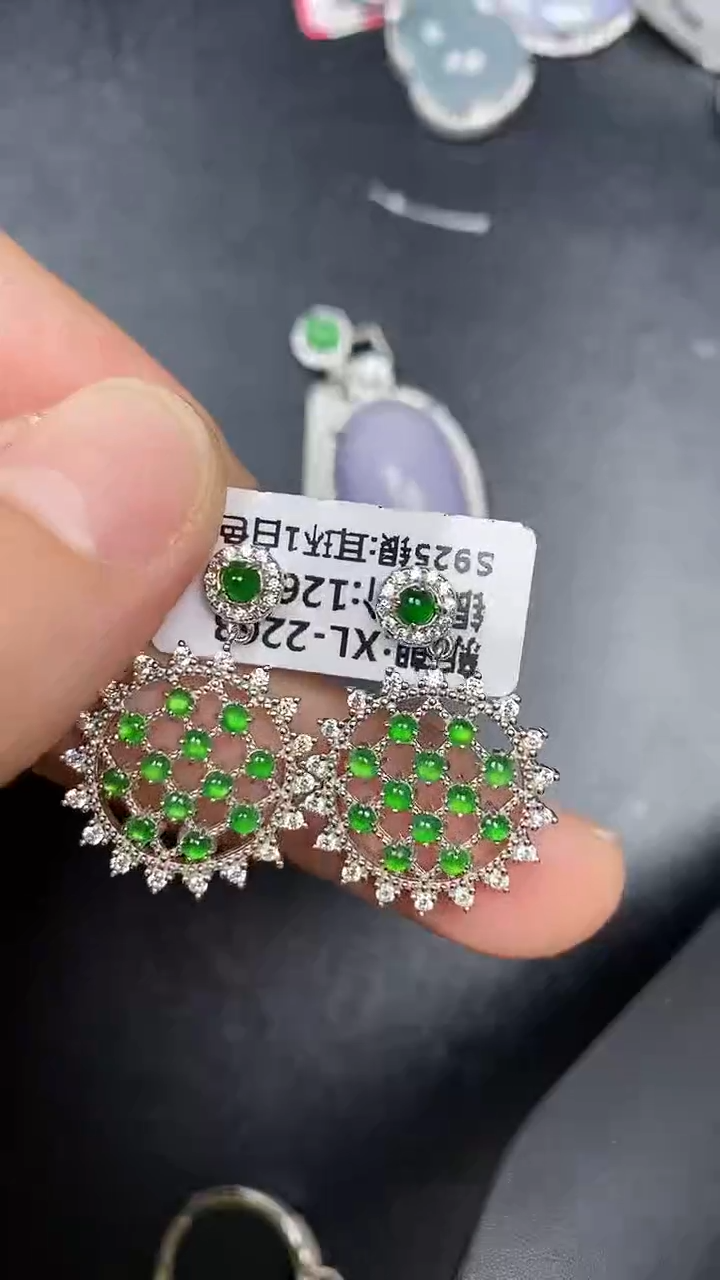 银S925镶嵌戒指翡翠1200