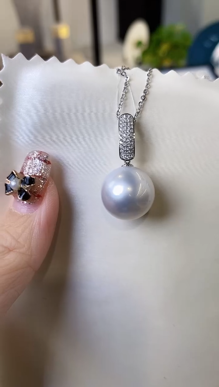 【闪购商品】海水珍珠吊坠(不含链)18K金镶嵌15.0澳白珍珠吊坠