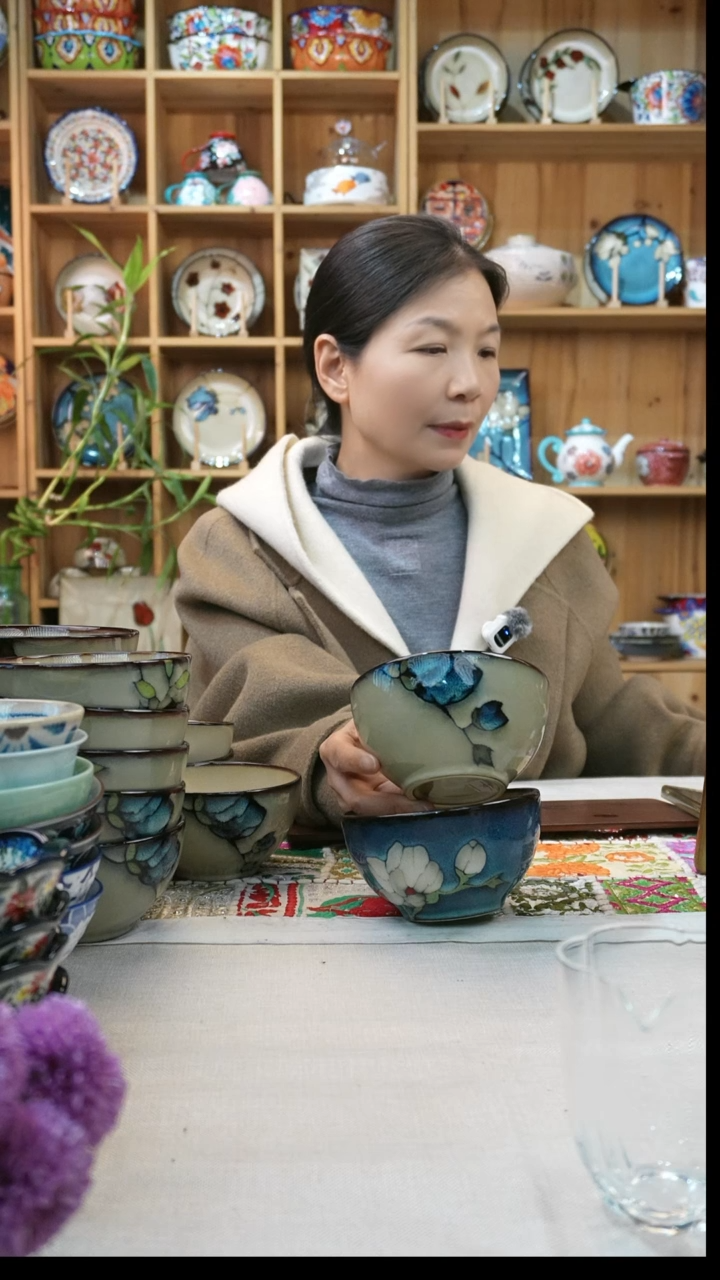 瓷片小可陶瓷四只米饭碗颜色各两只