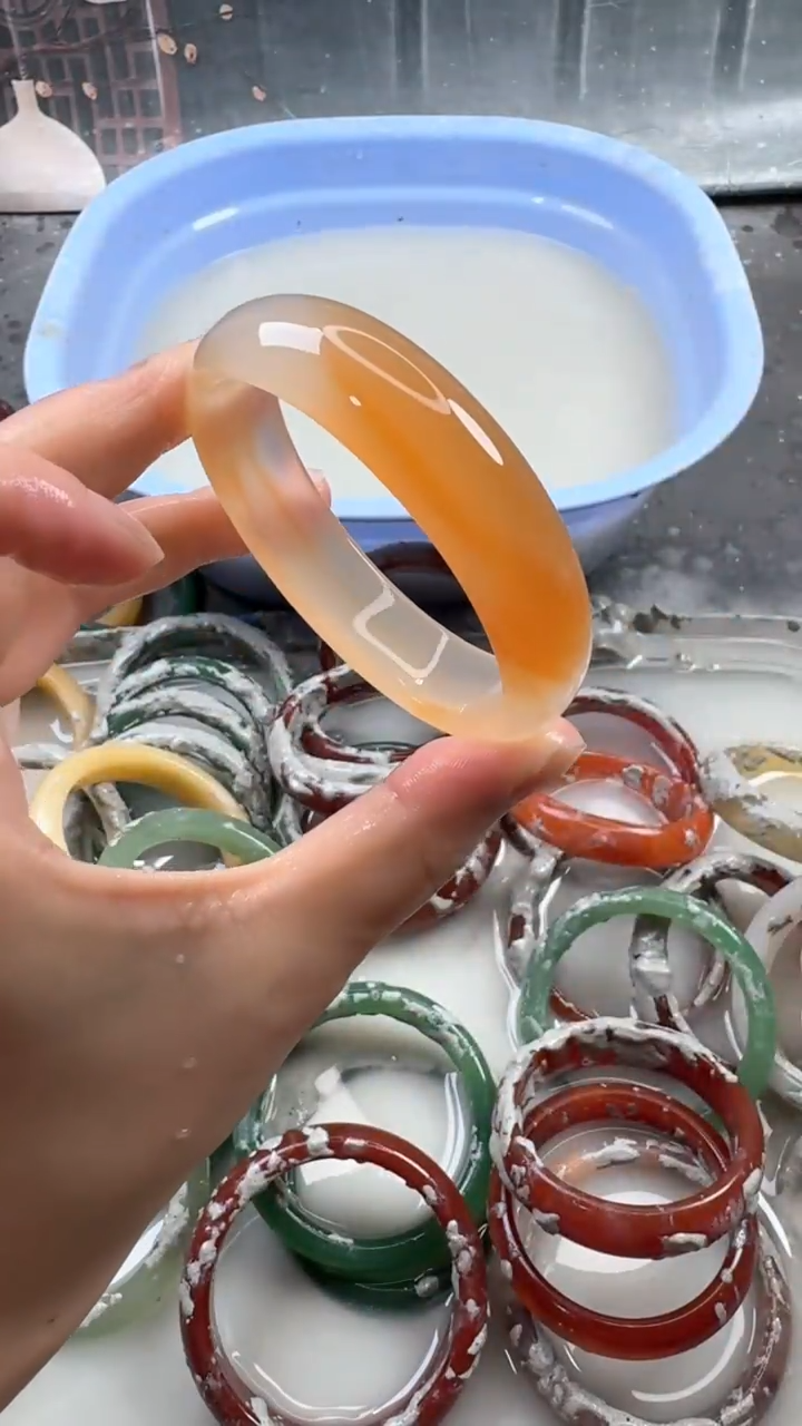 【闪购商品】玛瑙/玉髓手镯未镶嵌88