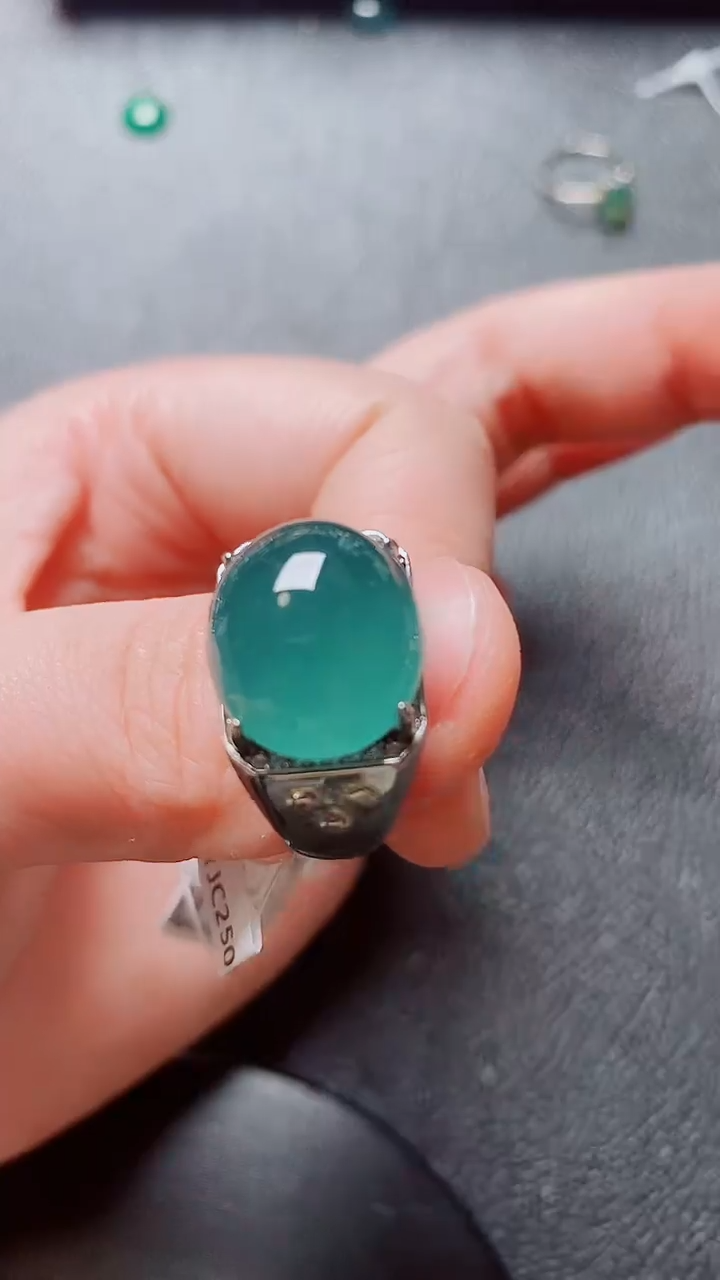 翡翠戒指银S925镶嵌1111