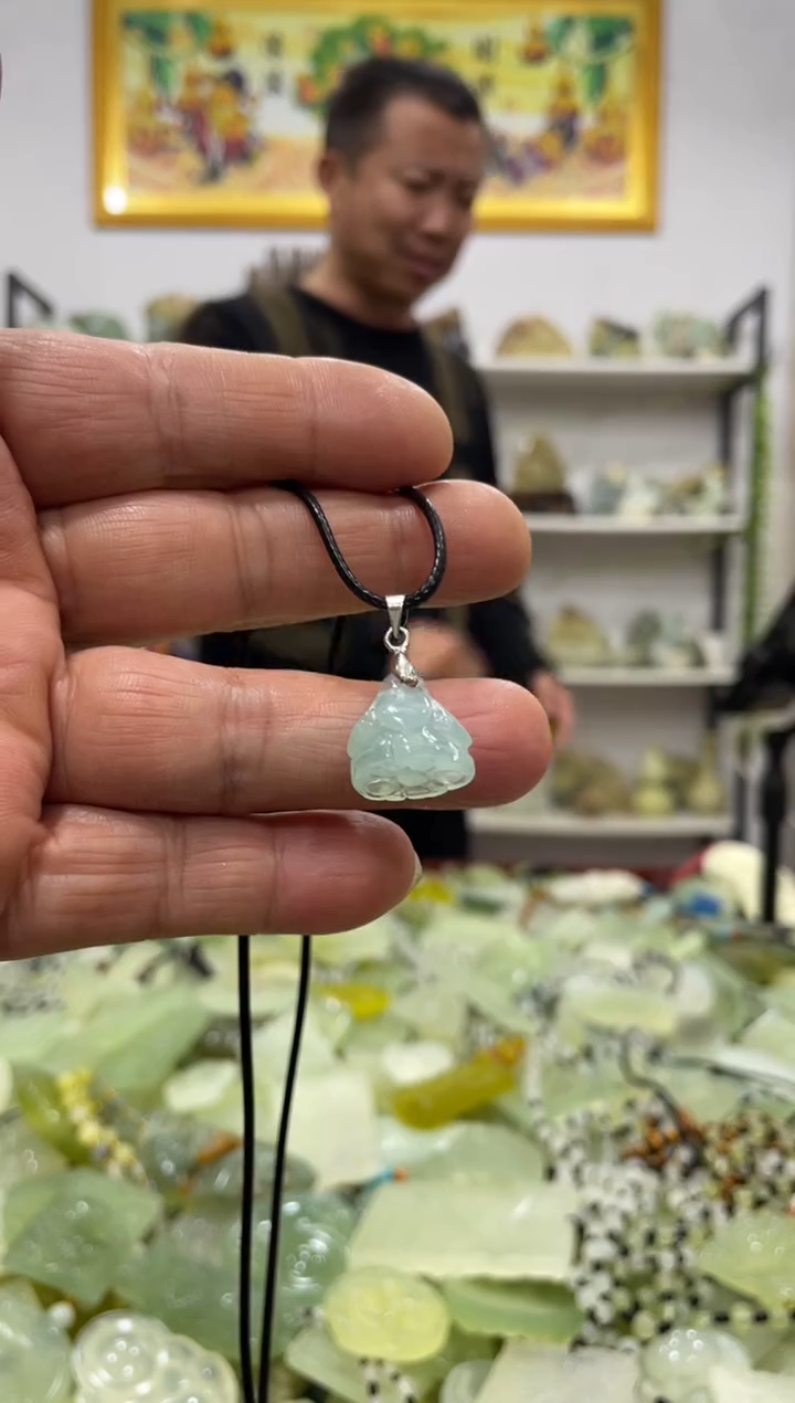 【闪购商品】岫玉吊坠未镶嵌