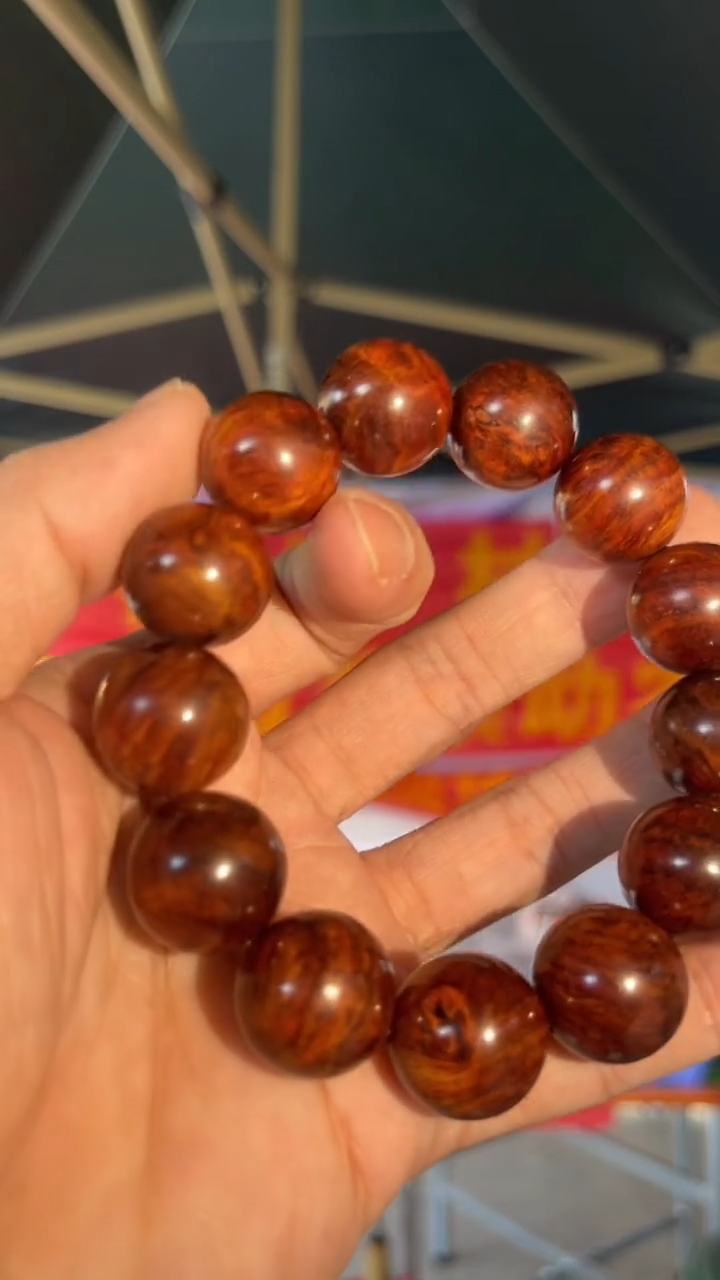 黄花梨/降香黄檀海南黄花梨樱紫瘤疤1.8手串（368）