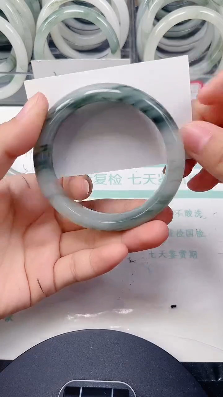 未镶嵌手镯石英质玉67-57/58