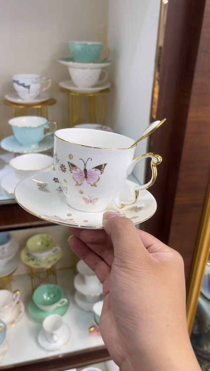 45%以上骨粉骨瓷咖啡杯碟配金勺