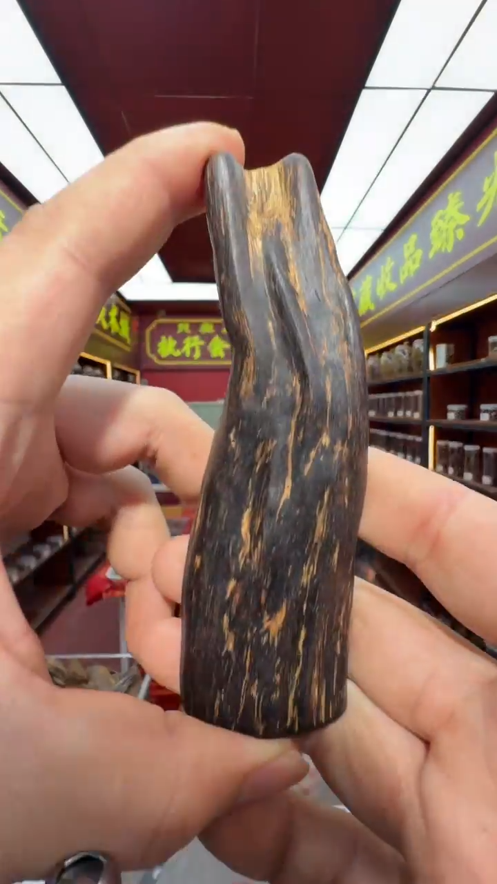 沉香吊坠多样性发一芽庄