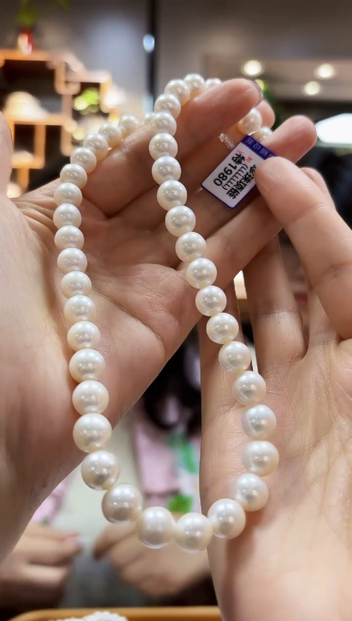 【闪购商品】淡水珍珠颈饰未镶嵌8-9项链