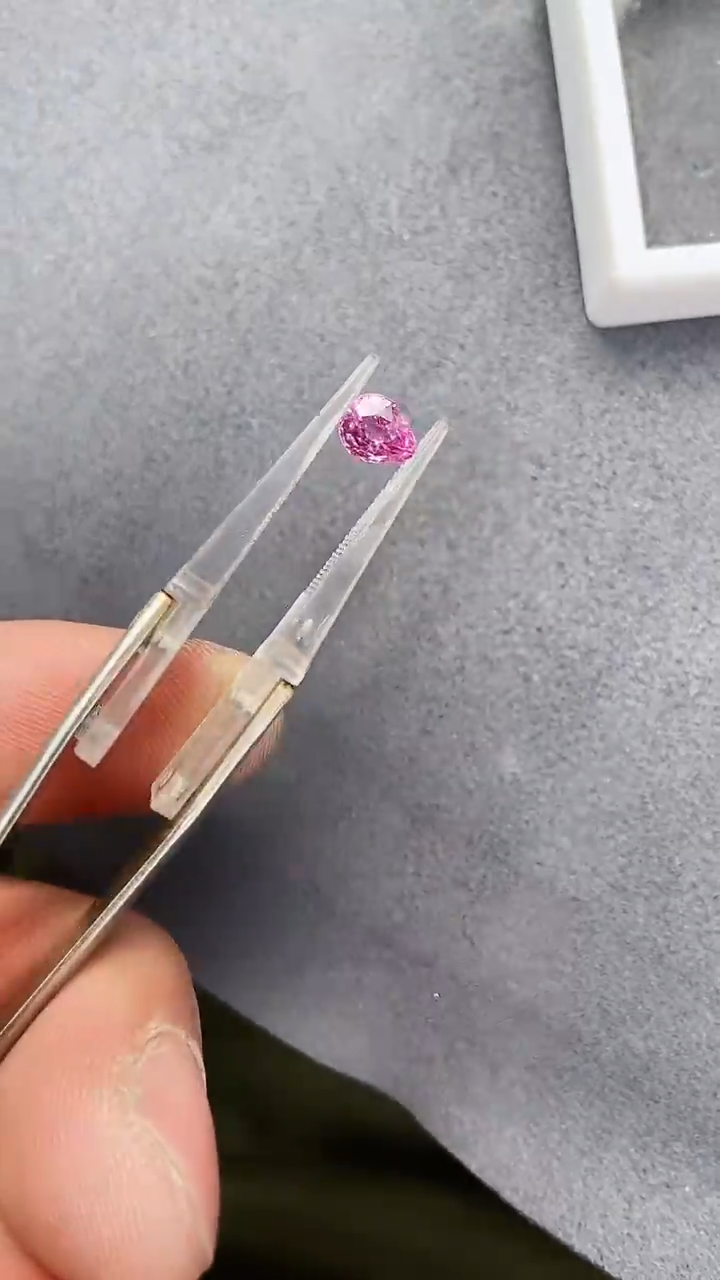 【闪购商品】彩色蓝宝石裸石未镶嵌1.1