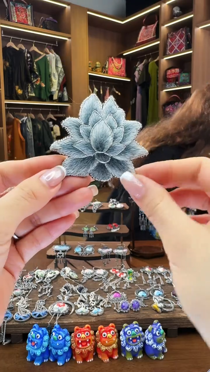 【闪购商品】织绣28黔东南苗族刺绣