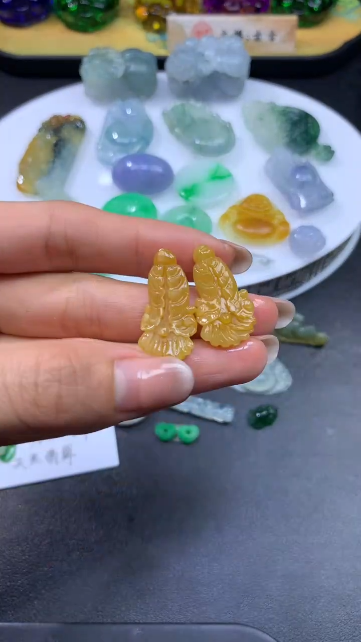 【闪购商品】定制翡翠未镶嵌翡翠