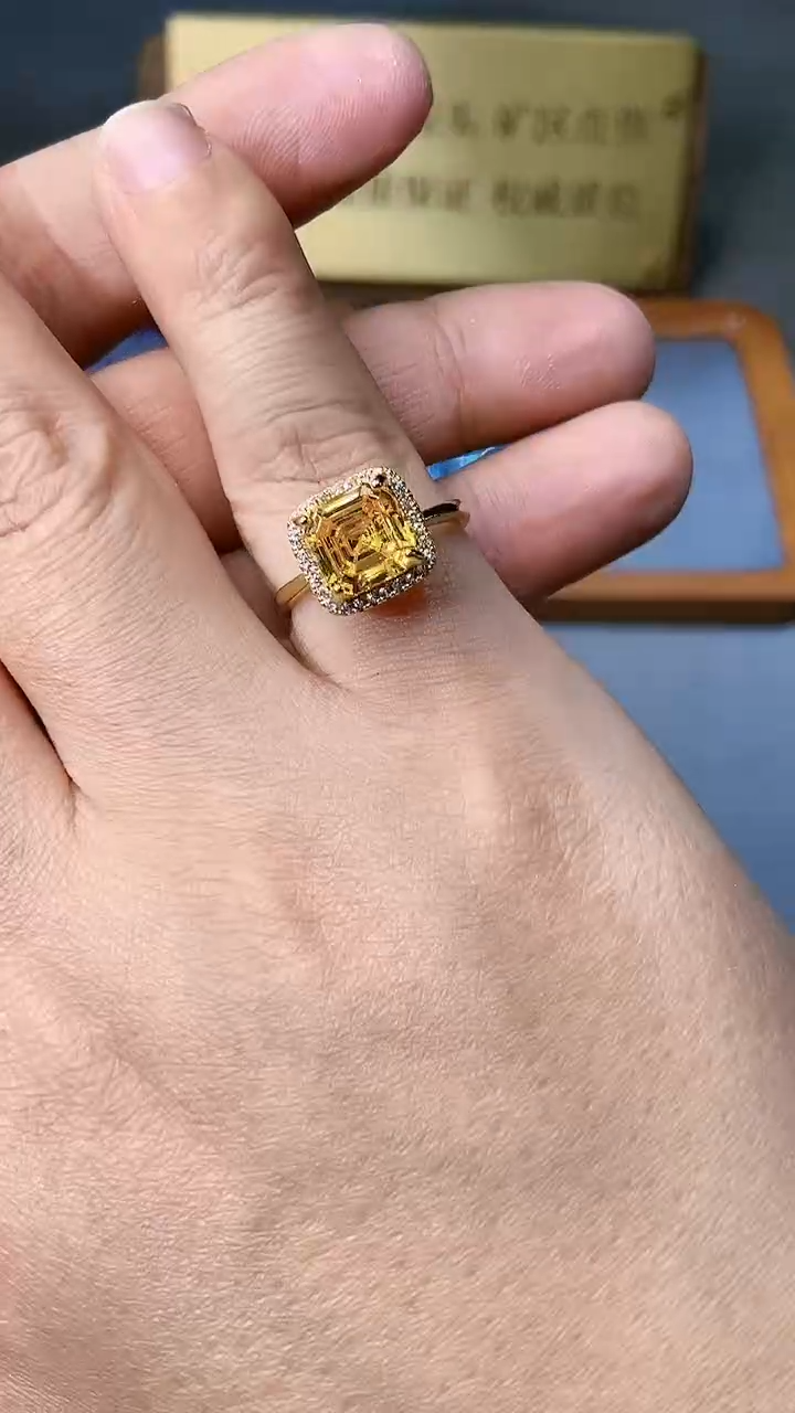 【闪购商品】黄晶戒指银S925镶嵌3215