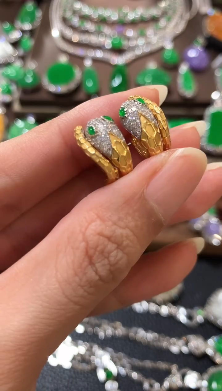 18K金镶嵌翡翠耳饰z24   