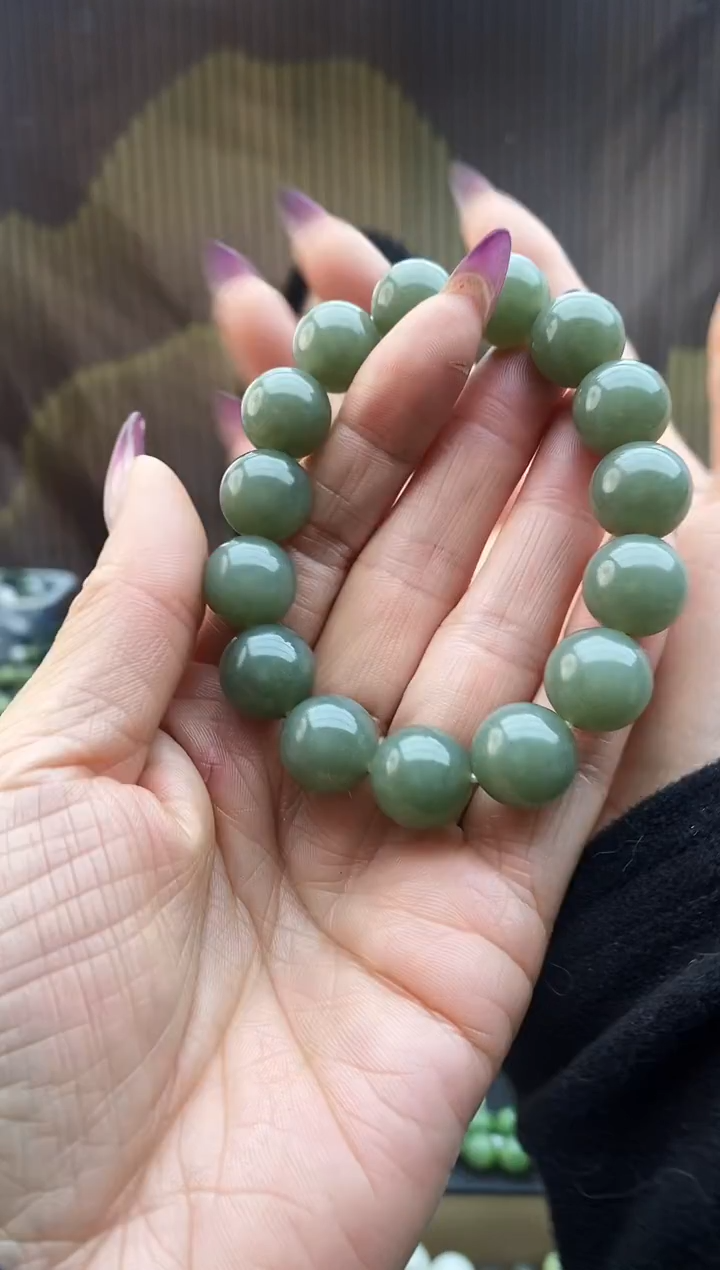 未镶嵌手串和田玉天空蓝14