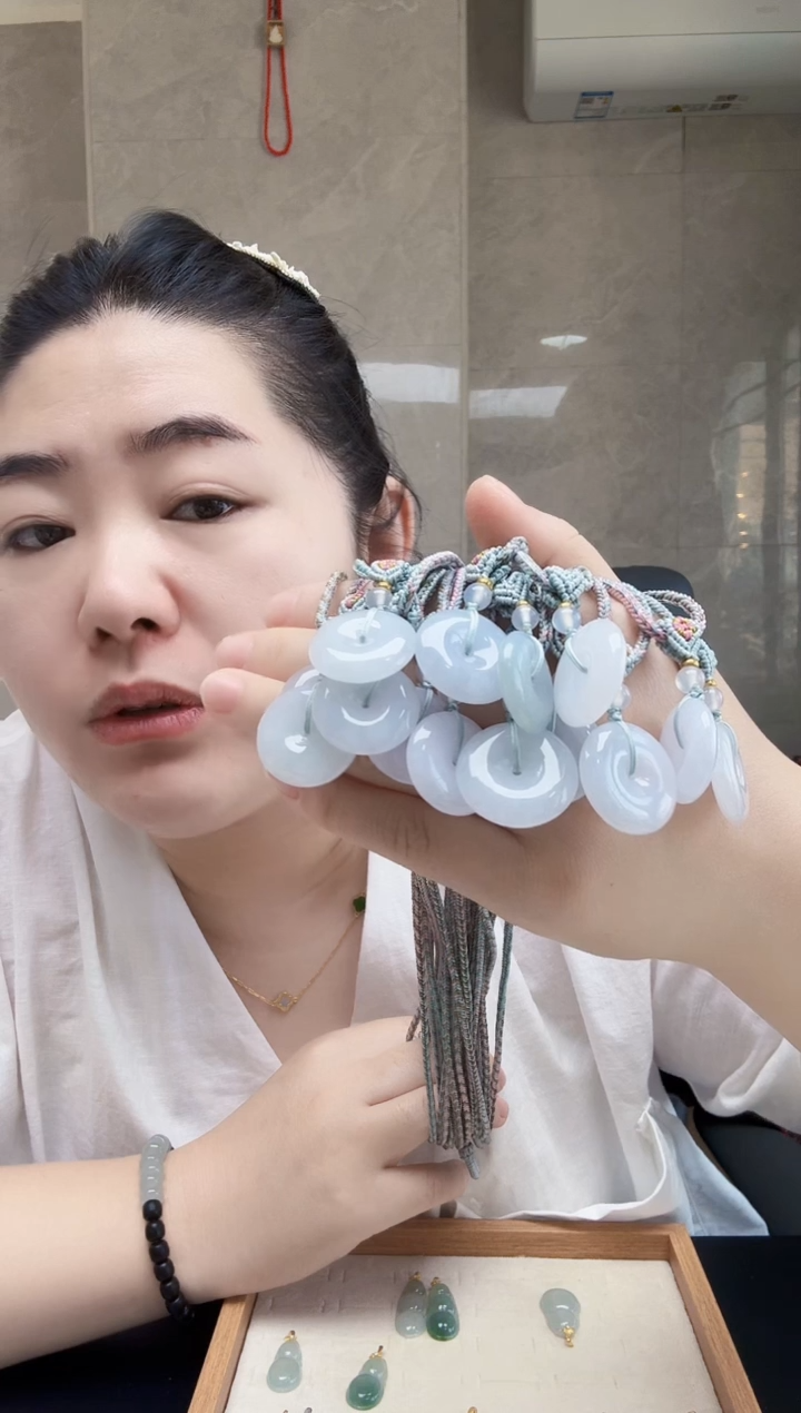 颈饰未镶嵌翡翠翡翠平安扣花绳多样性发货