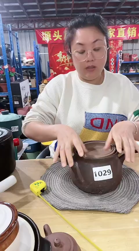 【闪购商品】1029瑕疵紫砂大肚锅带盖