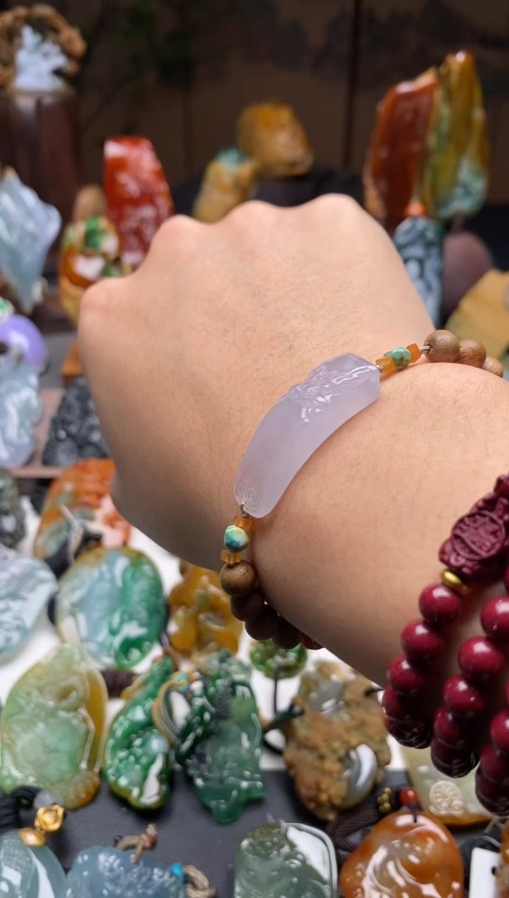 【闪购商品】翡翠颈饰未镶嵌成品