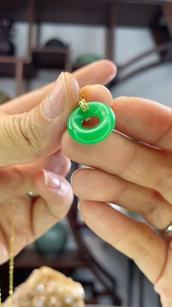 吊坠(赠链)未镶嵌翡翠D29翡翠小甜甜