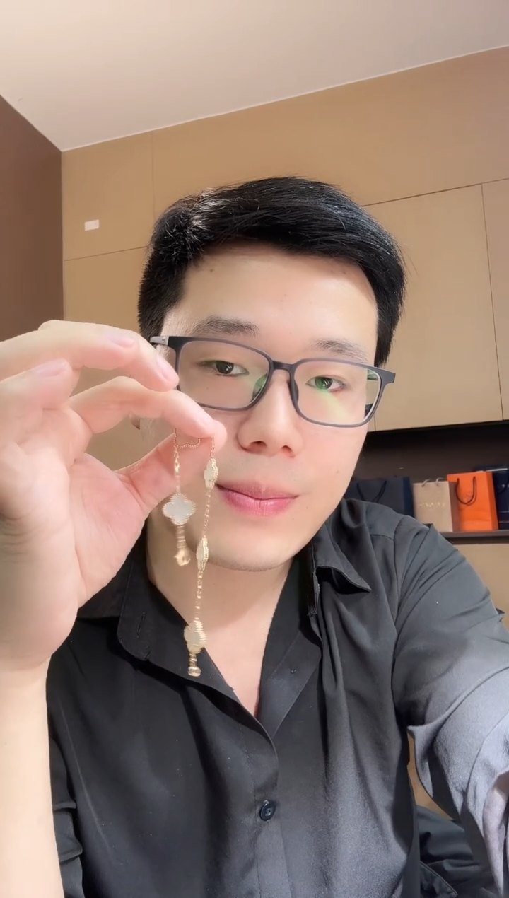 【闪购商品】贝壳（贝母）手链18K金镶嵌白色k黄，五花手链GHJ