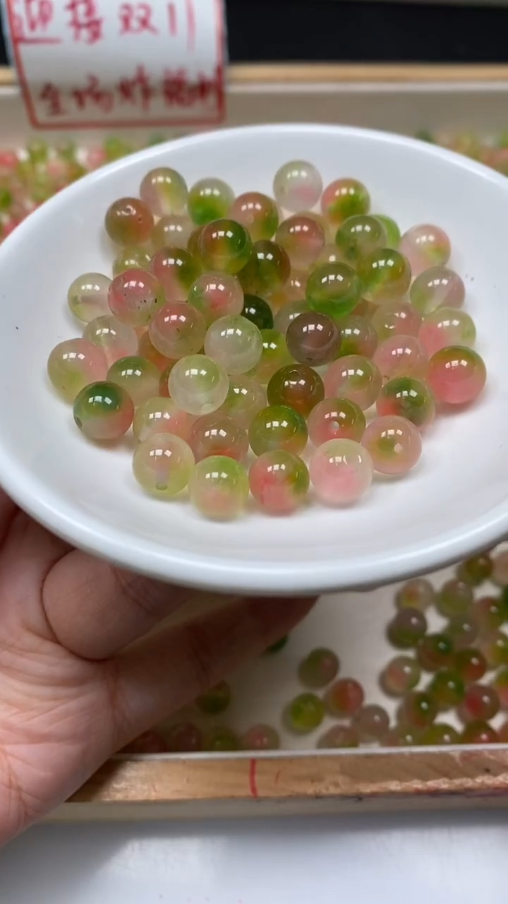 未镶嵌散珠玛瑙/玉髓C711水蜜桃盐源8mm30个9.9元