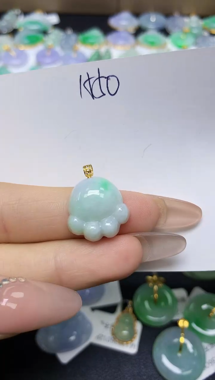 翡翠未镶嵌颈饰 天然缅甸翡翠A货