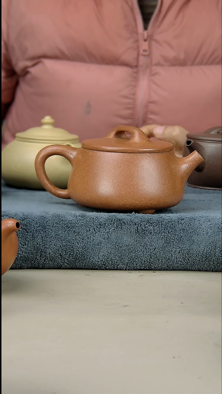 茶壶紫砂240石瓢红降坡