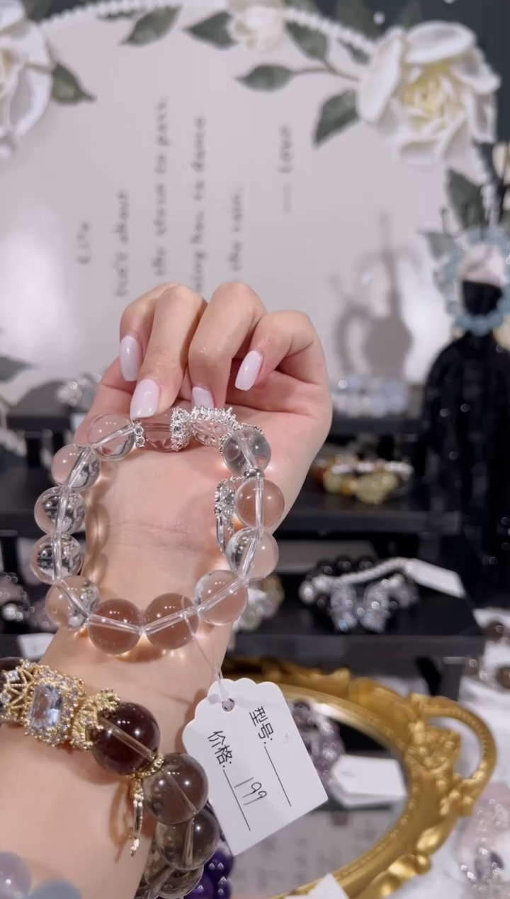 【闪购商品】水晶手链未镶嵌天然水晶默认微瑕 多样性发货发其一