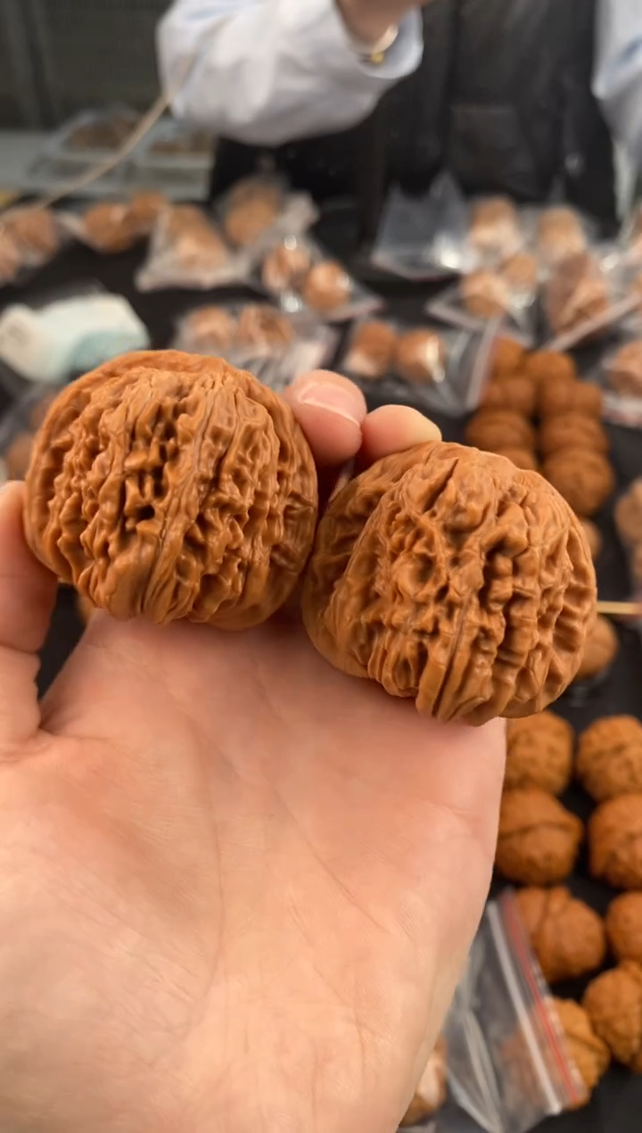 【闪购商品】文玩核桃把件汉高楼43-x596