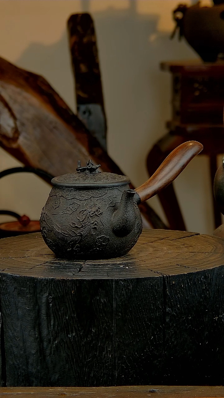 别看我人不正经。壶，正儿八经！！